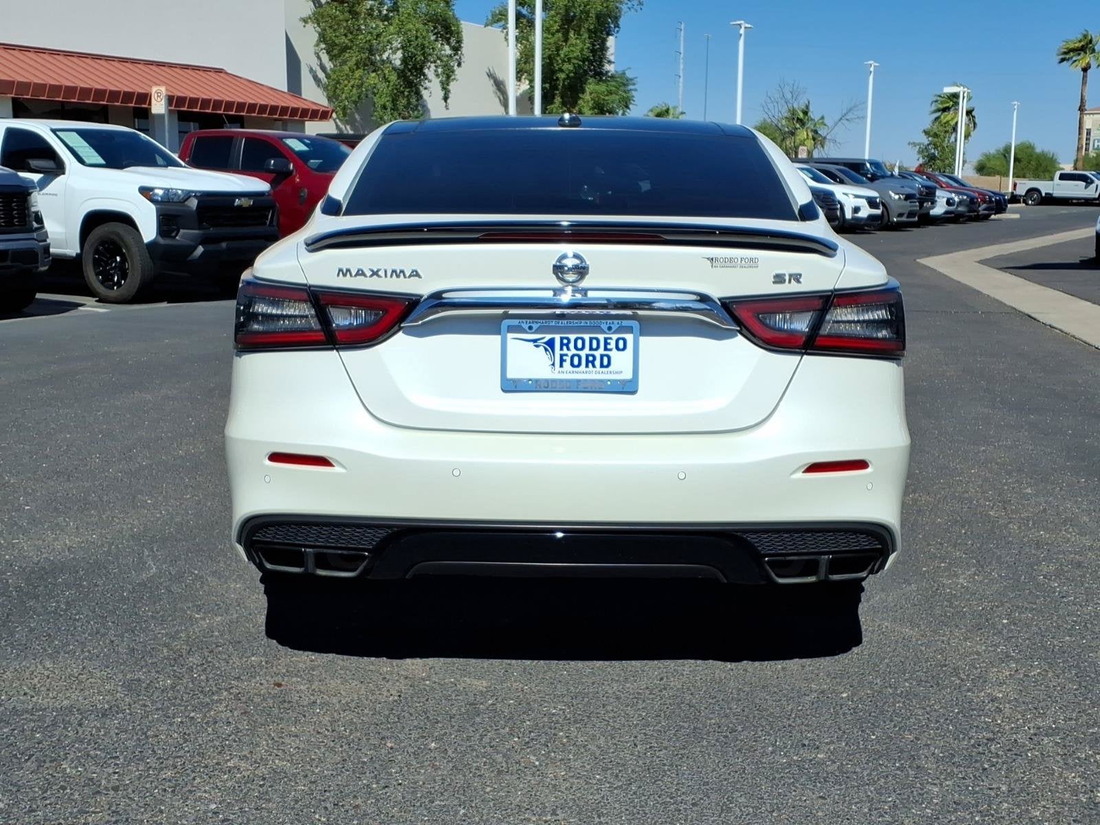 2020 Nissan Maxima SR