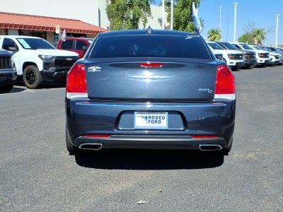 2016 Chrysler 300 300C