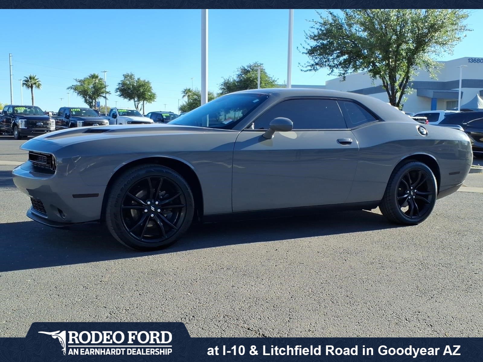 2018 Dodge Challenger SXT
