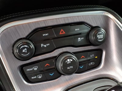 2016 Dodge Challenger SXT Plus