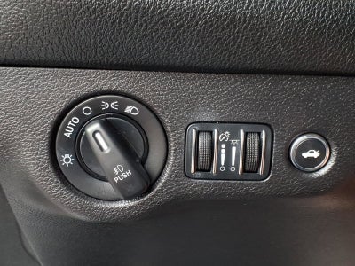 2016 Dodge Challenger SXT Plus