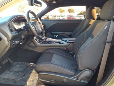 2022 Dodge Challenger SXT