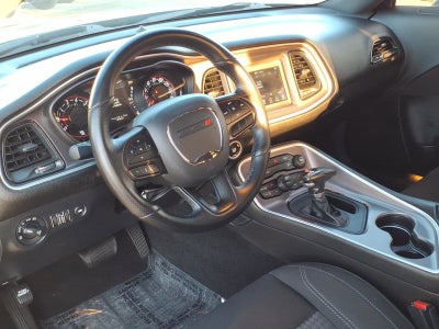 2022 Dodge Challenger SXT