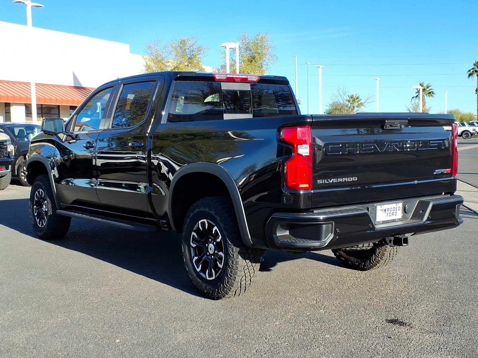 2025 Chevrolet Silverado 1500 ZR2