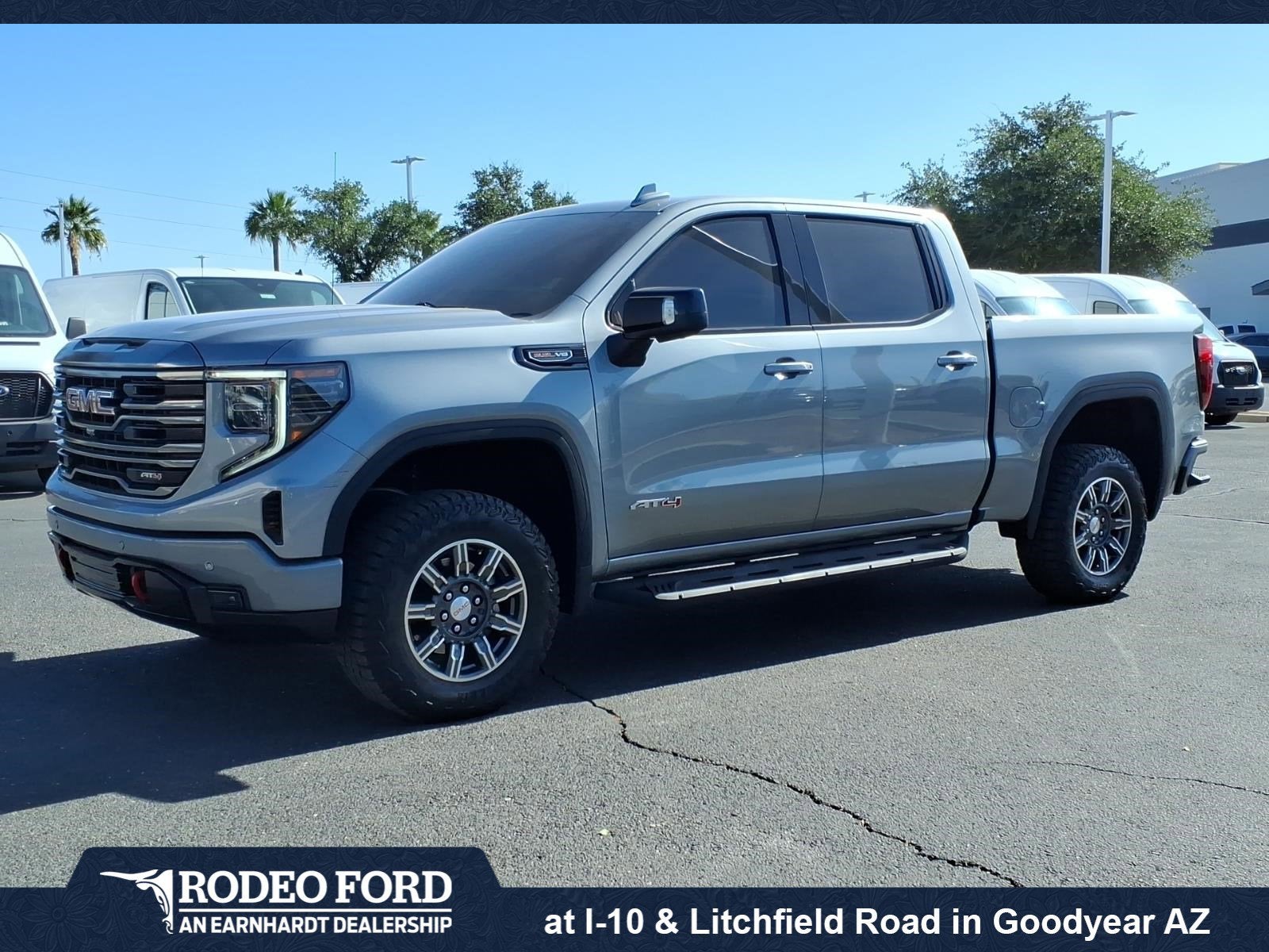 2024 GMC Sierra 1500 AT4