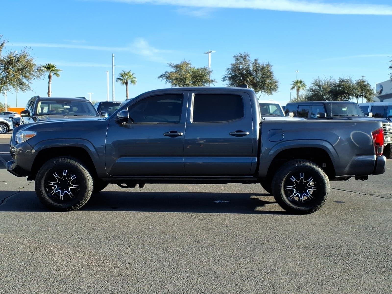 2022 Toyota Tacoma 4WD SR