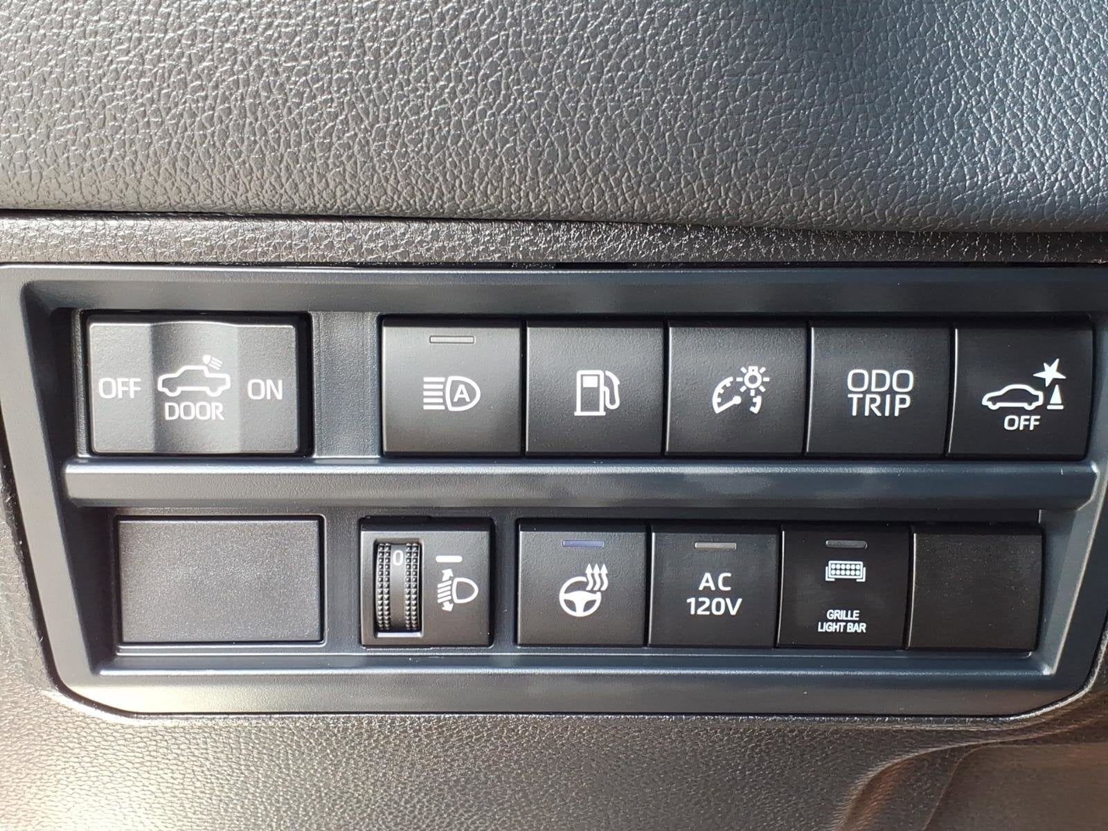 2025 Toyota Tundra 4WD Limited Hybrid