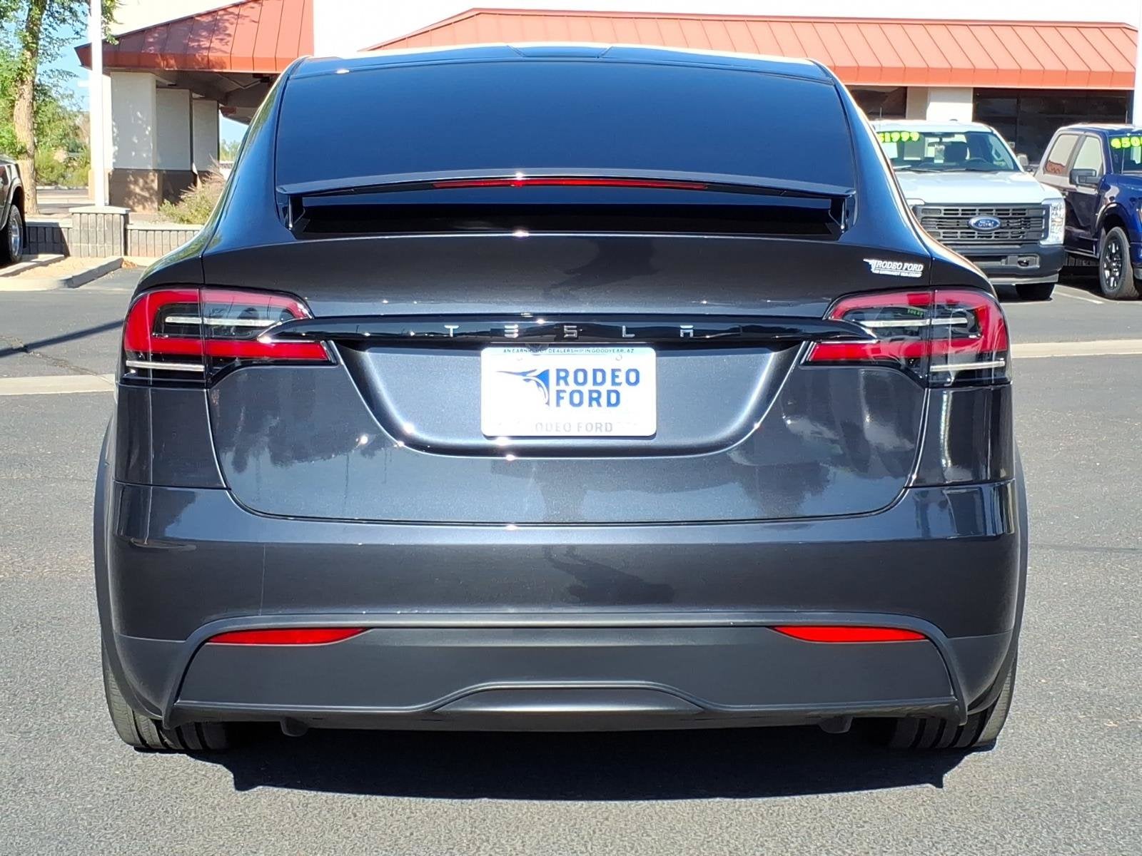 2024 Tesla Model X Base