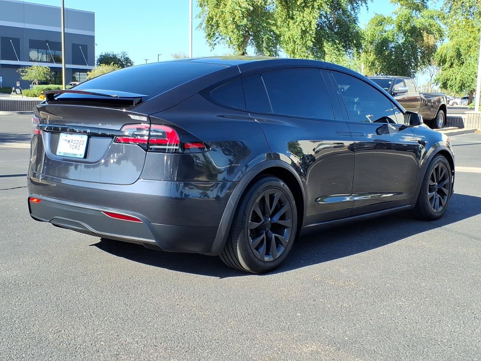 2024 Tesla Model X Base