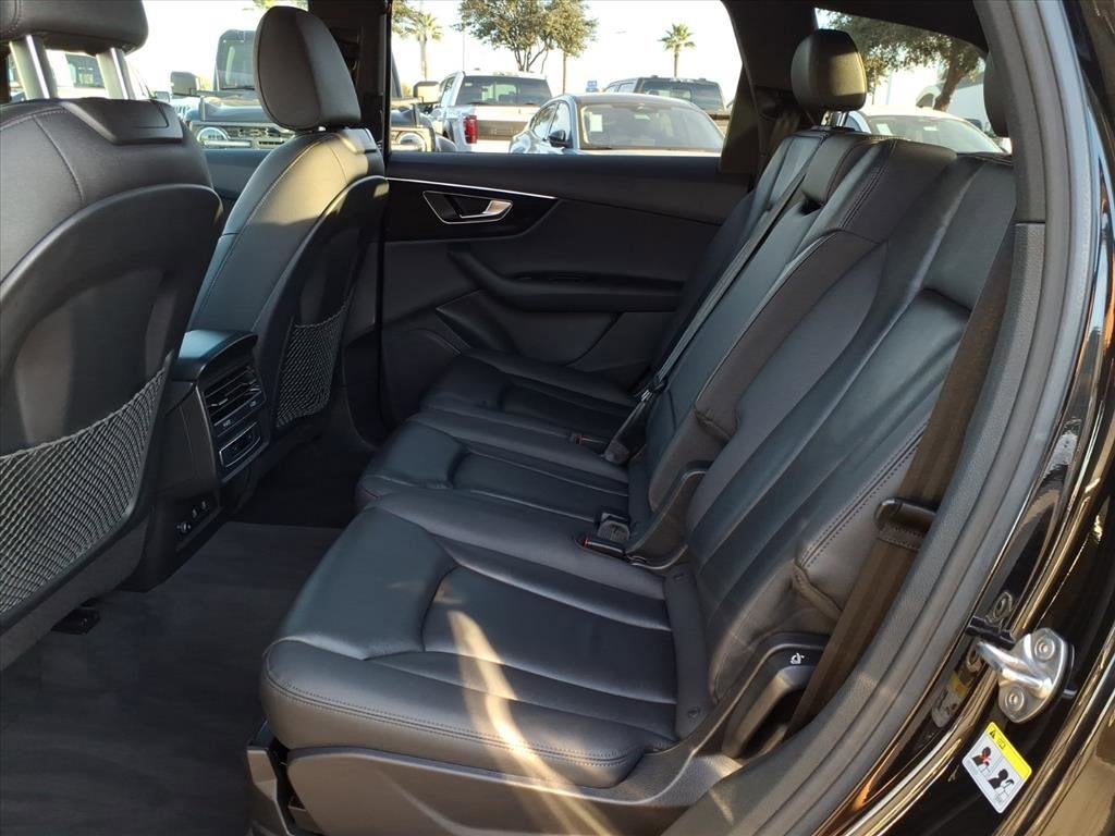 2023 Audi Q7 Premium