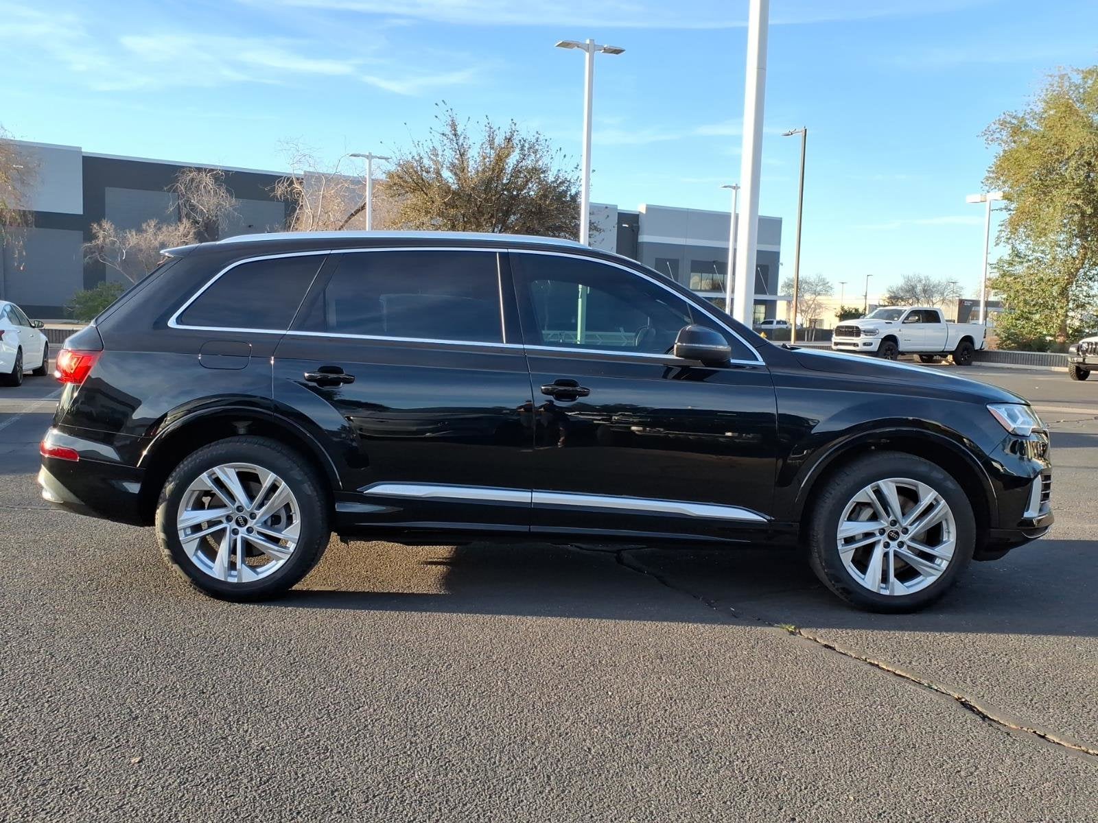 2023 Audi Q7 Premium