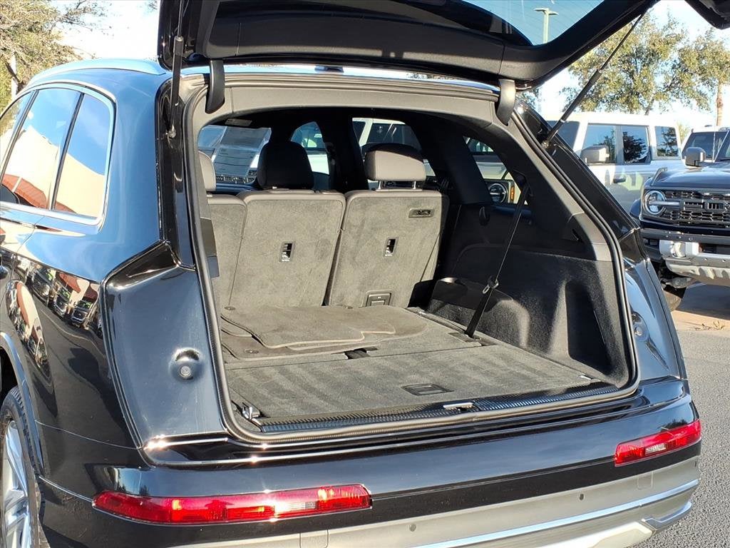 2023 Audi Q7 Premium