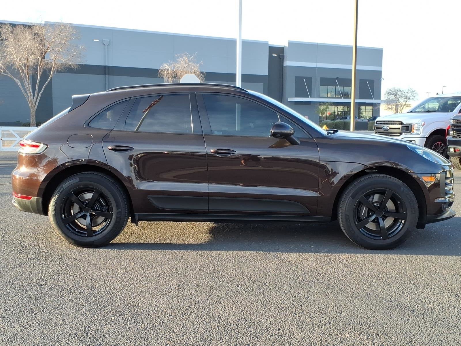 2021 Porsche Macan Base