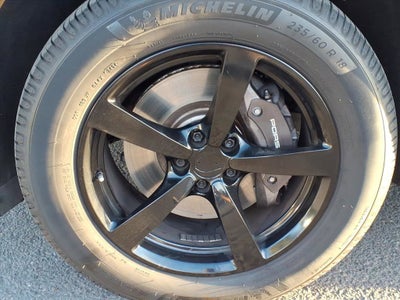 2021 Porsche Macan Base