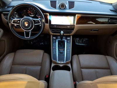 2021 Porsche Macan Base