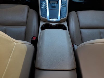 2021 Porsche Macan Base