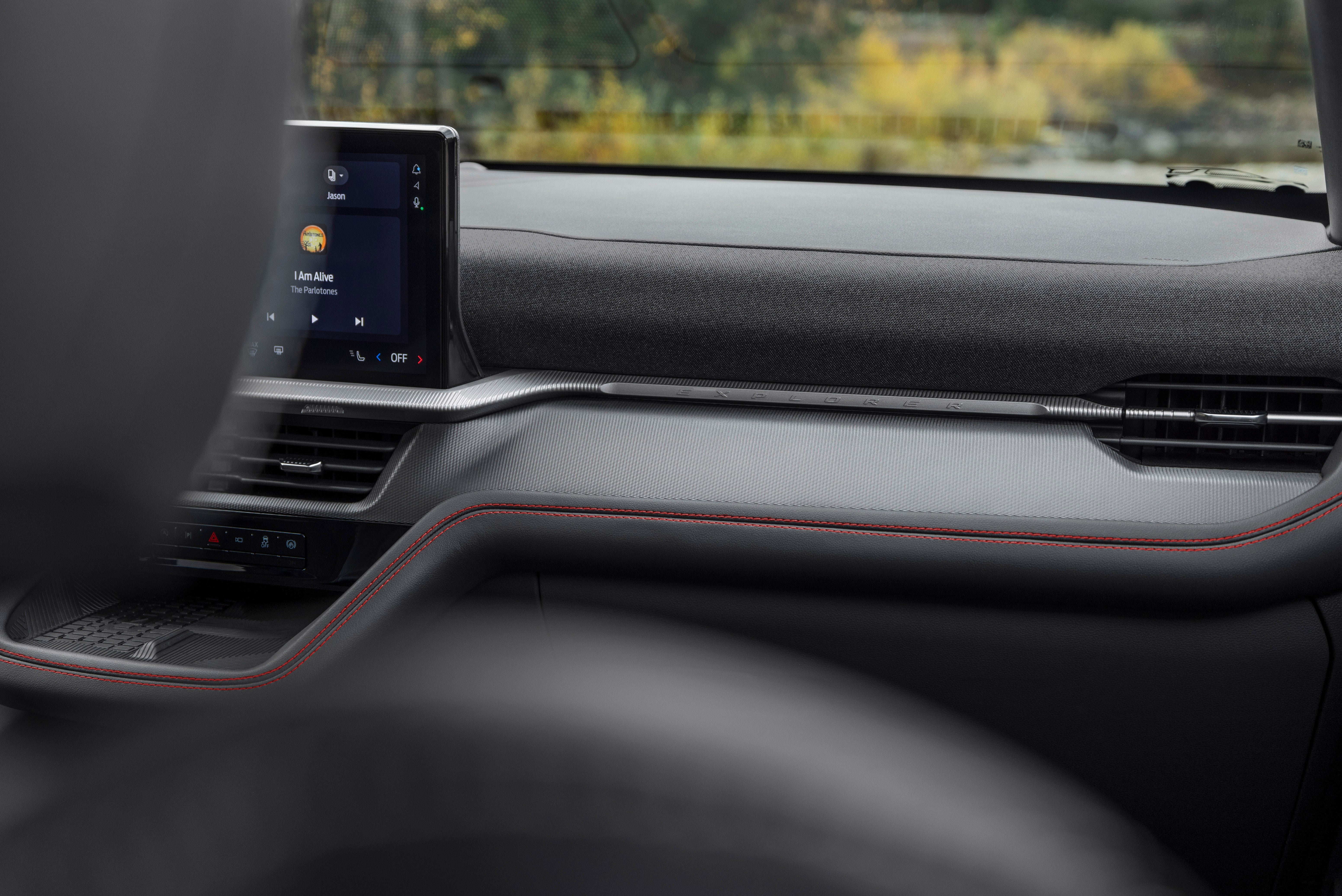 2025 Ford Explorer Compartment